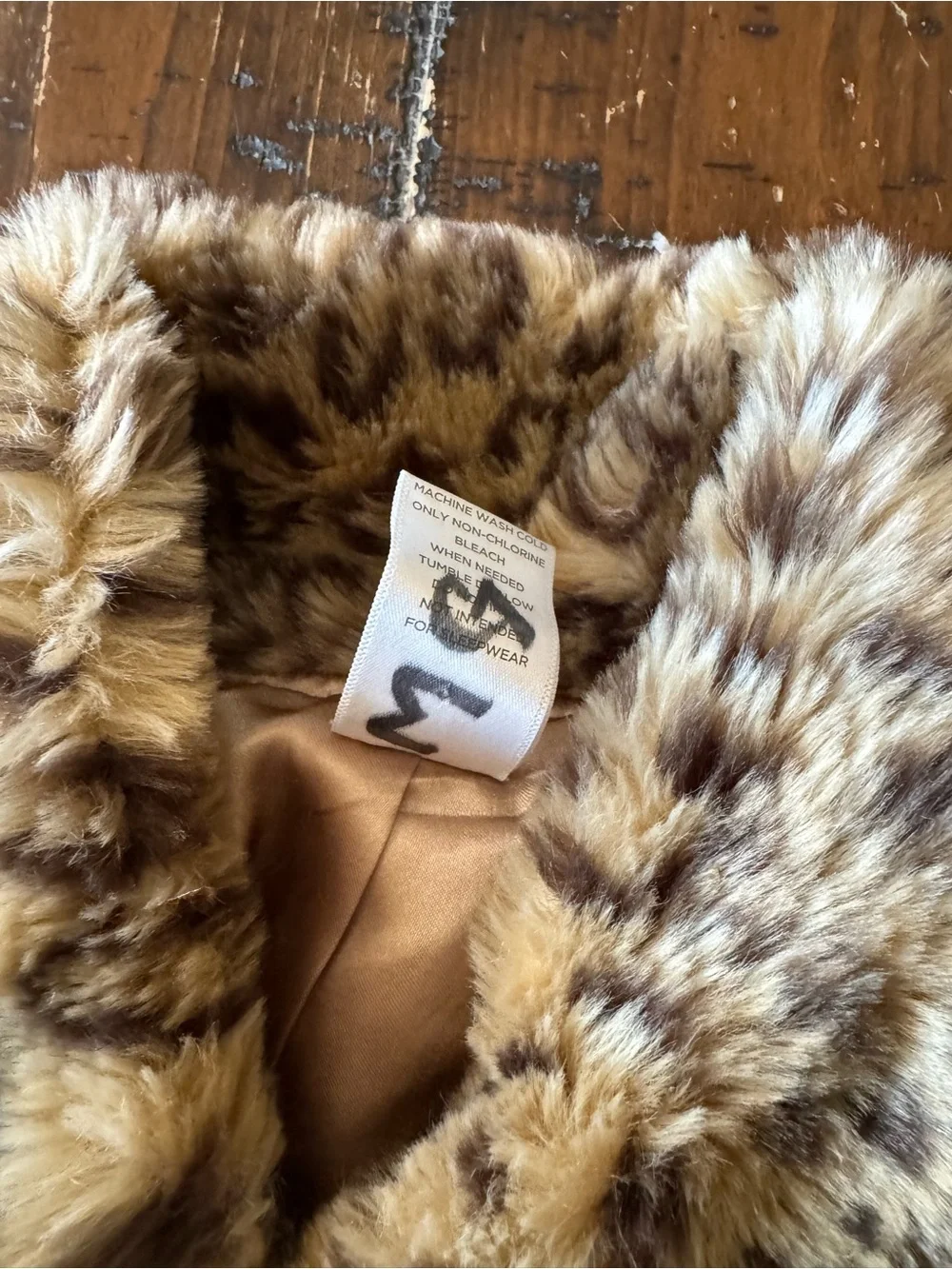 VTG 2006 glamour kitty Gymboree Girls' Leopard Faux Fur Jacket - Brown size 7